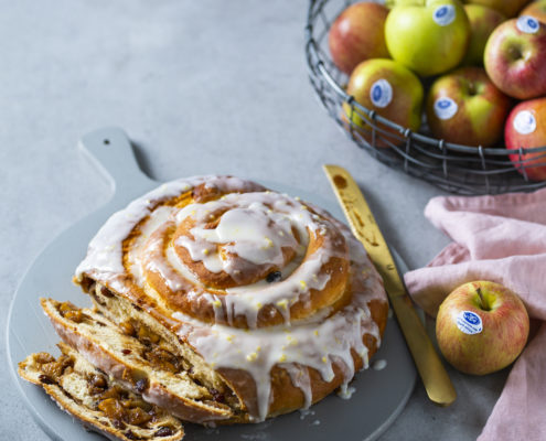 Giant Chelsea bun