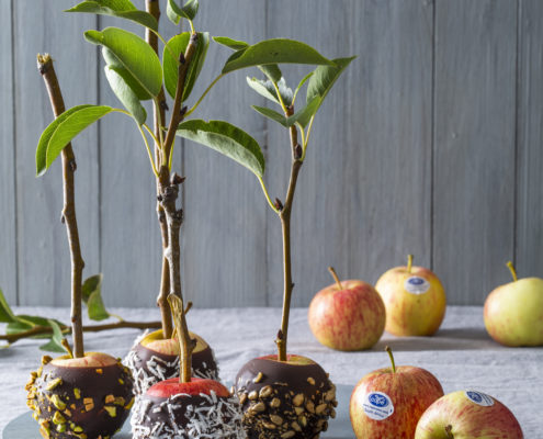 Vegan toffee apples